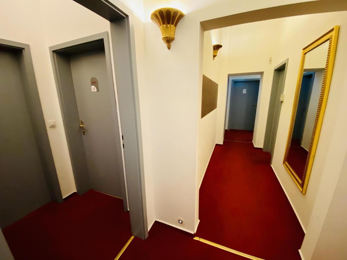 Doppelzimmer Humidor, Direkt Am Alten Strom Росток Экстерьер фото